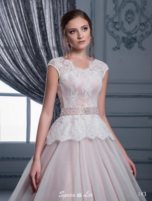 https://www.sposa-lia.com/images/stories/virtuemart/product/183       (2).jpg
